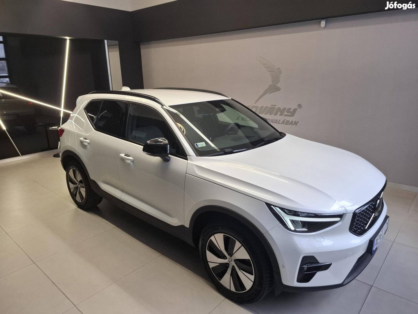 Volvo XC40 2.0 [B4] Mhev Plus Dark DCT Szalon A...
